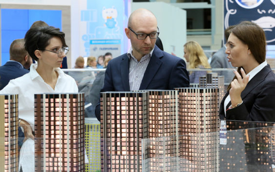 Цена «квадрата» в массовых новостройках Москвы впервые достигла 300 тыс. рублей