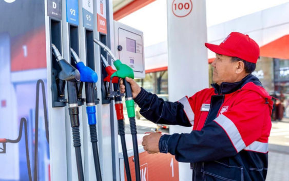 Минэнерго: колебания цен на нефть не повлияют на стоимость бензина в Казахстане