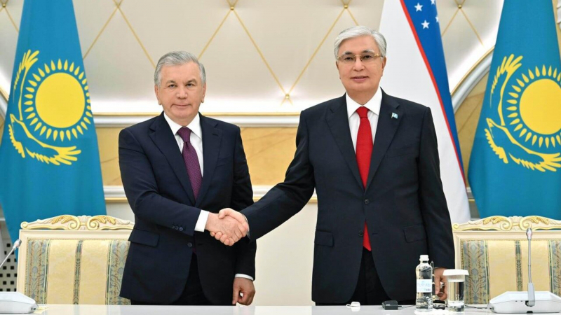 Президенты Казахстана и Узбекистана 29 марта встретятся в Алматы в неформальной обстановке