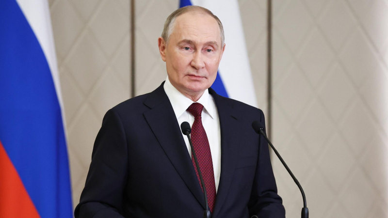 Путин все еще пытается спасти Украину