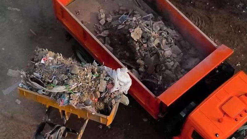 В Астане повысят тариф на вывоз и сбор мусора